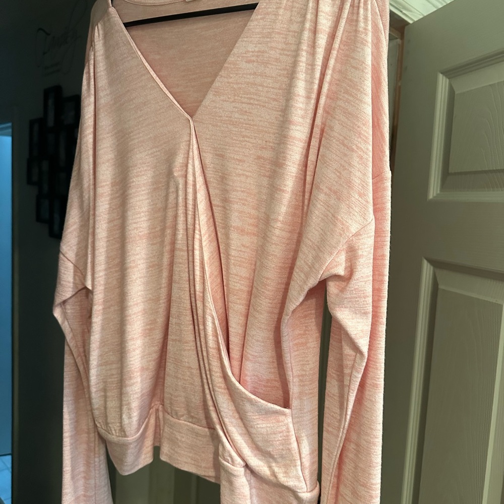 Preowned  WOMEN GAP TOP